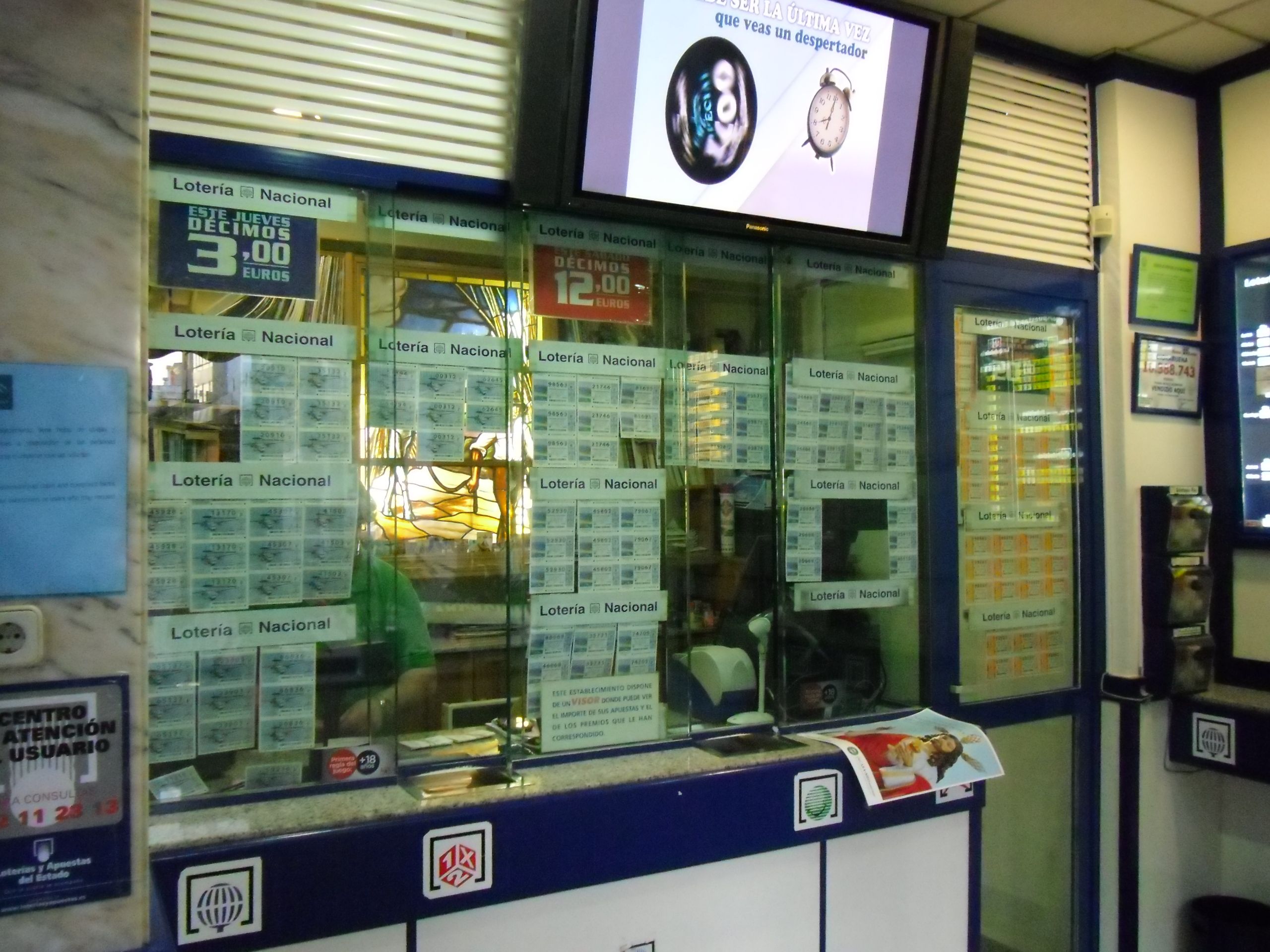 Local Administración de Lotería Las Palmeras en Motril